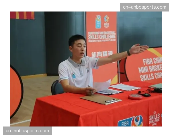 国际篮联(FIBA)启动全球青少年篮球教练员线上培训计划 国际篮联(FIBA)启动全球青少年篮球教练员线上培训计划