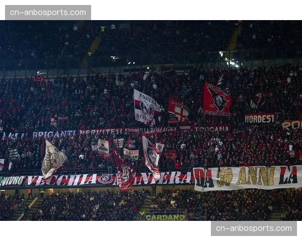 意甲焦点战：AC米兰3-2绝杀亚特兰大，保留欧冠希望